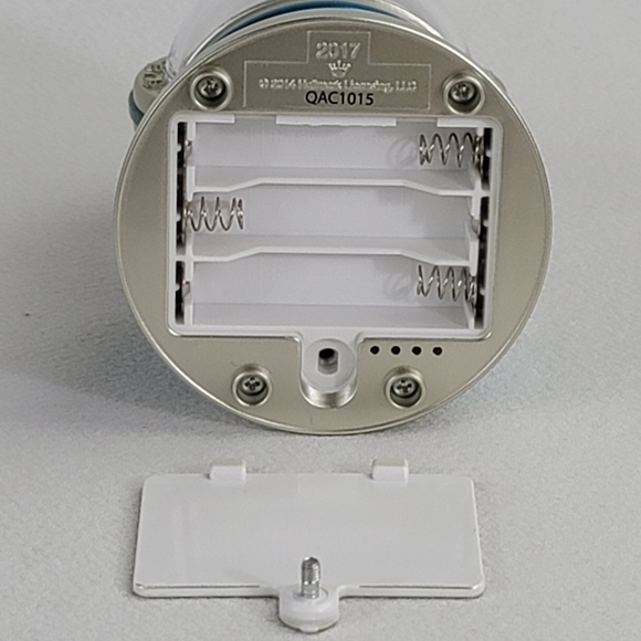 Hallmark Keepsake Limited Edition THATS SNOW MAGICAL! Ornament - Picture 3 of 16